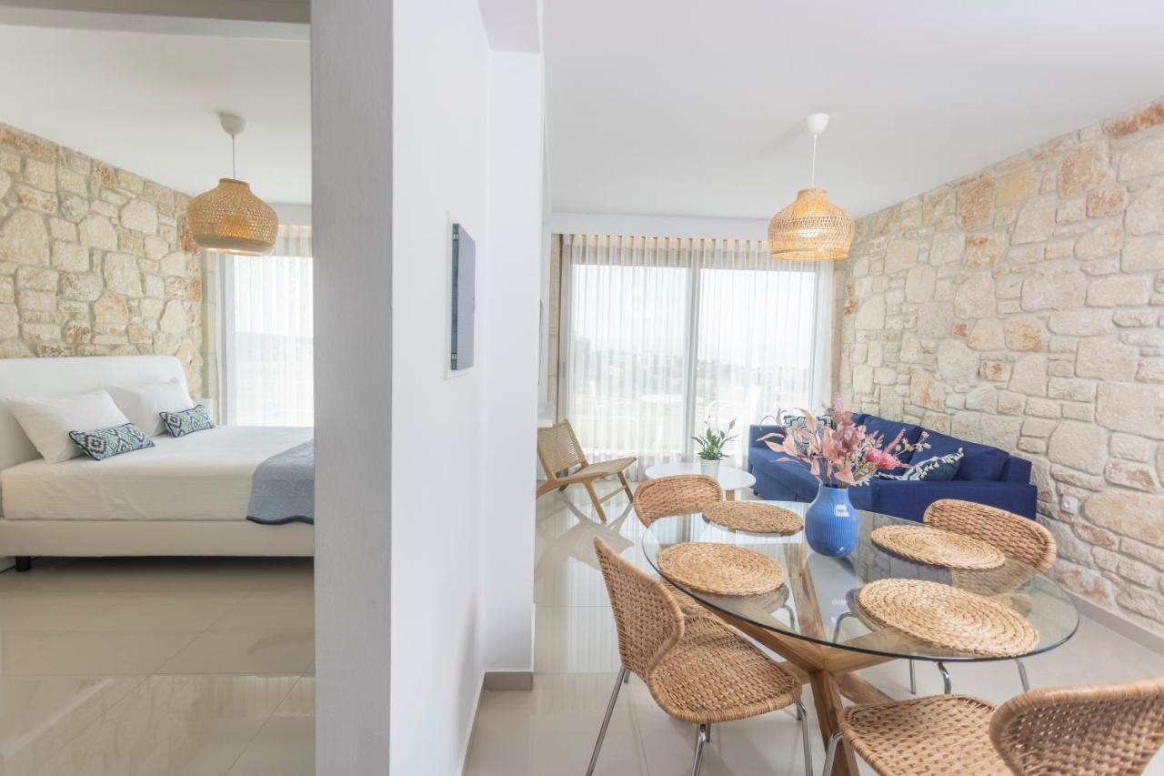 Anna Mare Luxury Apartments Afytos Exterior foto
